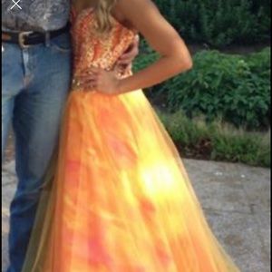 Prom dress